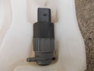NISSAN QASHQAI pump washers