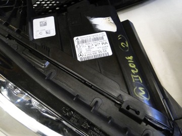 фото thumb №6, Mercedes c клас w205 купе amg лампа права ліва