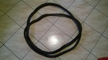 фото thumb №1, Резиновая накладка прокладка багажника audi a5 8t8 sportback оригинальный номер