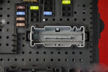 фото thumb №4, Коробка предохранителей volvo xc70 2 ii 2.4 d 04r