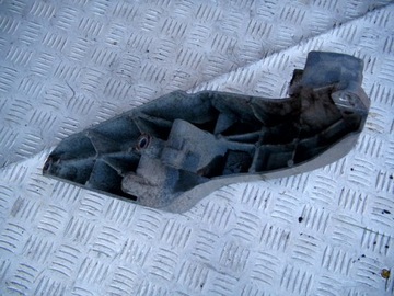 фото thumb №1, Opel vectra b 1.6 кронштейн подушка двигуна 80502614