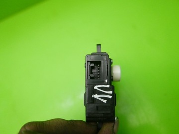 фото thumb №11, Двигунчик керування повітропровід зад lexus ls ls460l