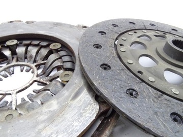 фото thumb №6, Honda cr-v ii 01-06 2.2 i-cdti прижим + диск