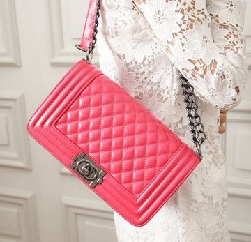 СТЕГАНАЯ СУМКА CHANEL НА ЦЕПИ, ВЫСОКОЕ КАЧЕСТВО, 2 сорт.