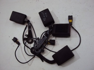 фото thumb №1, Замки ременів задня citroen c4 picasso 2006-