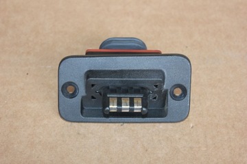 фото thumb №1, Электро контакт штекер дверь vw caddy 2k0907437a