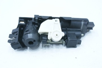 фото thumb №2, Ручка кришки багажника mercedes slk w171 r171