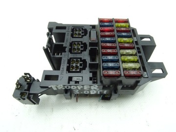 фото thumb №1, Isuzu trooper ii коробка запобіжників 7154-1352