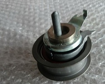 фото thumb №1, Audi a1 a3 1.4 fsi ролик натяжна 04c109479h