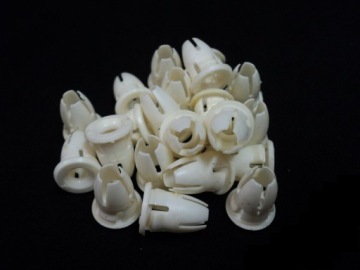 Купити Кліпса накладки довга білий mercedes 108 111 107, фото thumb