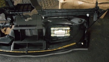 фото thumb №4, Mazda 6 04-07 lift панель приладів приладова консоль europ