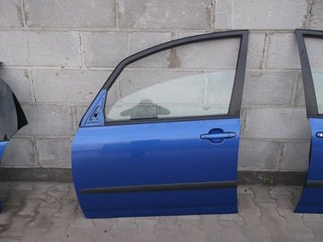 Двері ліві перед toyota corolla verso 8q1 -доставка фото №1