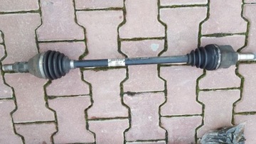 Піввісь права зад opel insignia 2.0 turbo 13267108gc фото №1