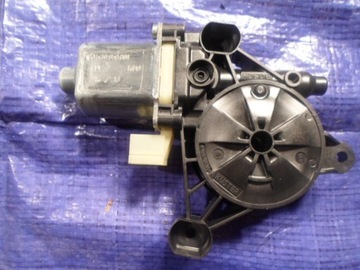 Audi a3 s3 8v0 двигунчик скла лівий 5q0959801 фото №1