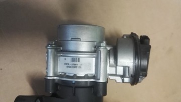 Ford mondeo mk5 c-max 2.0 гібрид дросельна заслінка ds7e фото №1