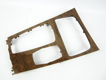 Рамка захист тунелю середнього bmw f01 f02 9160476 фото №1