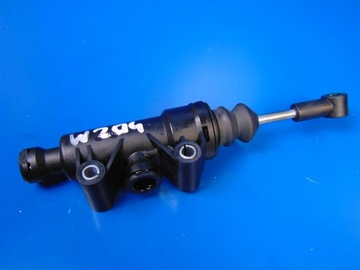 Mercedes w204 c класс помпа сцепления цилиндр сцепления фото №1