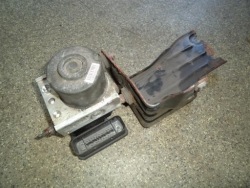 WAGON R+ 1.3 4WD насос ABS BE 84E1