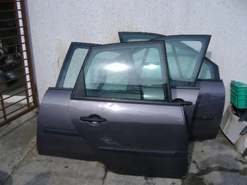 Renault scenic 2 дверь правая задняя перед переднее, фото
