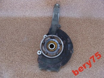 Jeep commander 06r hub front trunnion right front, фото