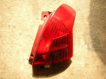 Suzuki swift tail light, фото