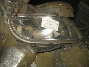 Hyundai accent 00-02 fog light right 4drz. sedan, фото