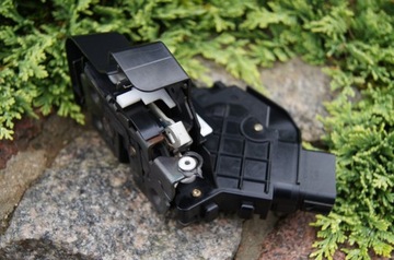 Ford original 3m5ar21812 door lock, фото