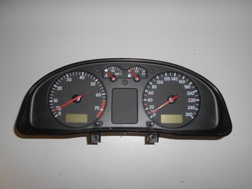 Панель приборов vw passat b5 1.8 3b0919881f, фото