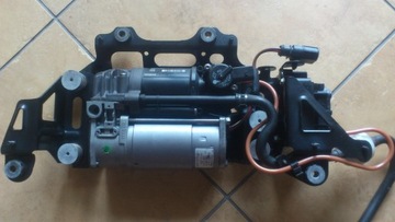 Compressor drives pump pneumatics audi a8 s8 d4 4h, фото