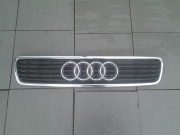 Audi a4 b5 решетка бампера переднего 1994 - 1998, фото