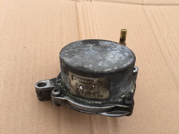 Насос вакуумная saab 93 9-3 1.8 t 2.0 t 2, фото