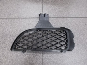 Mazda mpv 03 - 06r. lattice bumper left side original!, фото