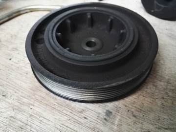 Pulley shaft trafic vivaro primastar 1. 9dci 6pk, фото