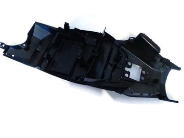 Honda cb1000r filling under tail back fairing, фото