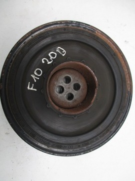 Bmw f10 f20 f30 2. 0d шкив 8512072, фото