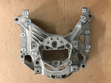 Audi оригинал 4n0399262 кронштейн опора коробки передач, фото
