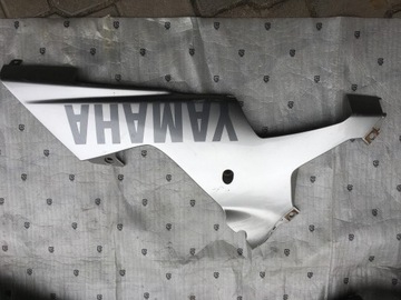 Yamaha yzf r1 02/ 03 rn 09 fairing side left plug, фото