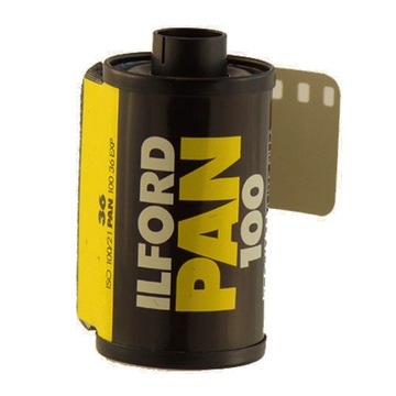 ILFORD Пан 100/36 негатив чорно-білий тип 135