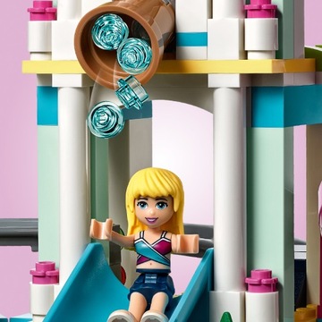 LEGO Friends 41347 Курорт Хартлейк Сити