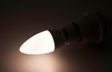 ŻARÓWKA LED 7W (60W) 2700K E14 ŚWIECZKA PHILIPS