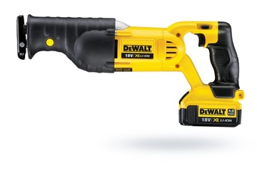 Сабельная пила 18В 2 аккумулятора 4Ач DeWALT DCS380M2