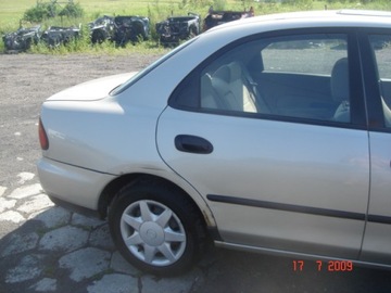 MAZDA 323 S BA 1.5 98 MECHANIZMUS OPUSTIT OKNO