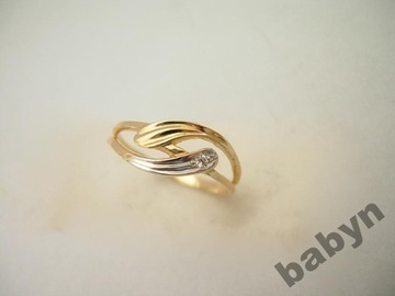 Piękny złoty pierścionek z cyrkonią w próbie 585!