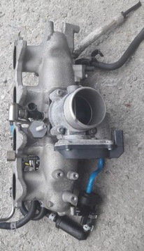 Audi A4 A5 Q5 2.0 TFSI Впускной коллектор 06H133201S