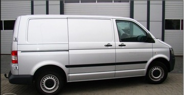 LIŠTA DVEŘNÍ BOČNÍ NA DVEŘE VW TRANSPORTER T5 KRÁTKÁ