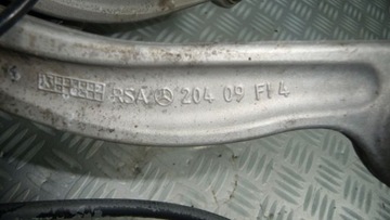 Задняя подвеска Mercedes W212, поперечный рычаг, правый поворотный кулак