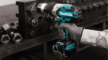 АККУМУЛЯТОРНЫЙ КЛЮЧ MAKITA 1/2'' 18V 2*5AH