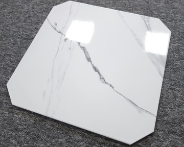 восьмиугольный керамогранит типа WHITE MARBLE CARRARA 45x45