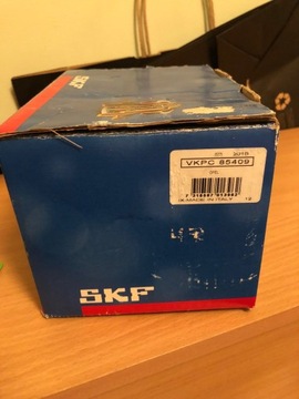 VKPC85409 ВОДЯНОЙ НАСОС SKF