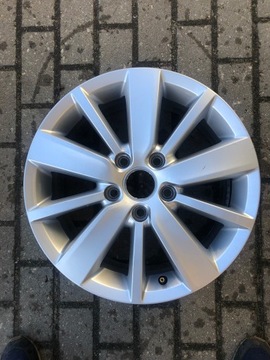 VW Golf6 обод, 5K0 6.5x16 ET50 5x112